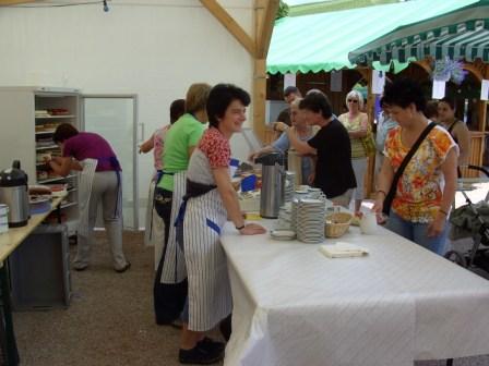 Arbeitseinsatz auf dem Weinfest 2010
